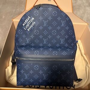Louis curation discovery backpack
